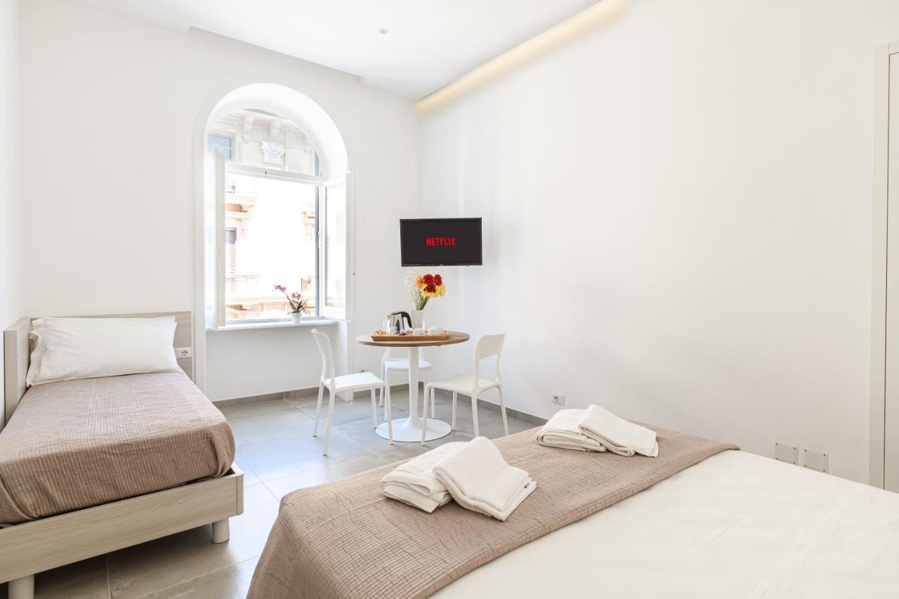 나폴리 Lux Caracciolo B&B 외부 사진